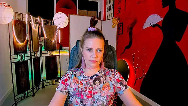 Snapshot of EmiliaBedy chatting on March 2025 03:25:02 PM EmiliaBedy online show from March 2025 03:25:02 PM