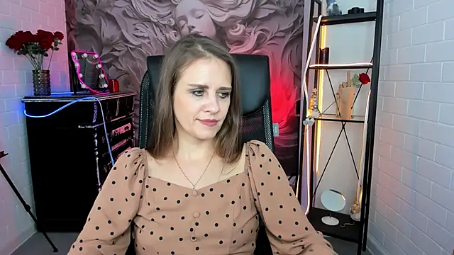 Snapshot of EmiliaBedy chatting on March 2025 12:04:02 PM EmiliaBedy online show from March 2025 12:04:02 PM