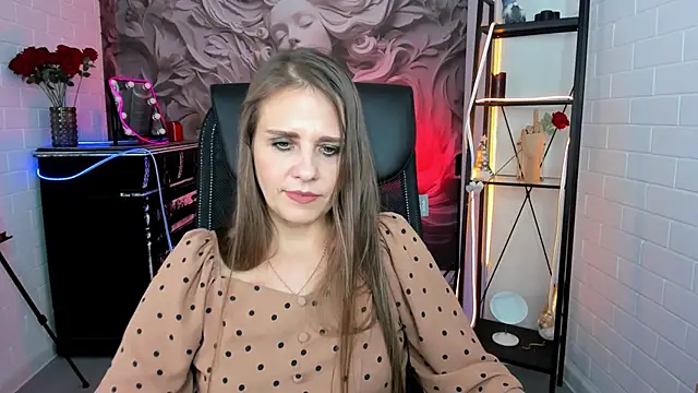 Snapshot of EmiliaBedy chatting on March 2025 03:09:01 PM EmiliaBedy online show from March 2025 03:09:01 PM