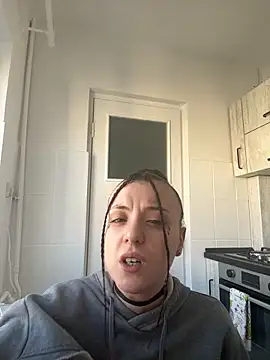 Snapshot of bunnythetailor chatting on January 2025 12:13:01 PM bunnythetailor online show from January 2025 12:13:01 PM