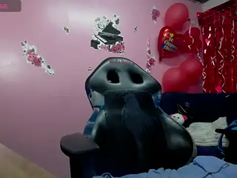 Snapshot of Sofii_cutee chatting on February 2025 12:47:01 PM Sofii cutee online show from February 2025 12:47:01 PM