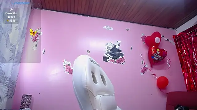 Snapshot of Sofii_cutee chatting on March 2025 12:48:01 PM Sofii cutee online show from March 2025 12:48:01 PM