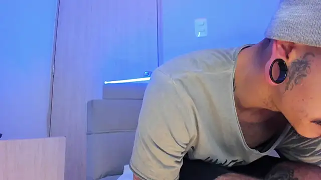 kaletattoo online show from December 2025 01:29:01 PM