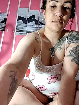 annyevans 1 online show from November 2025 04:40:02 PM