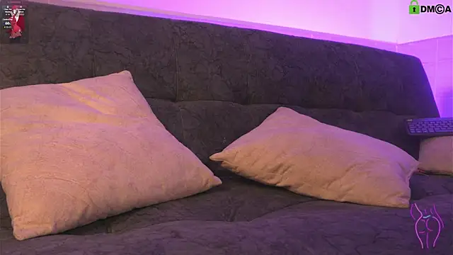 Snapshot of Ximena__1 chatting on November 2025 03:04:01 AM Ximena 1 online show from November 2025 03:04:01 AM