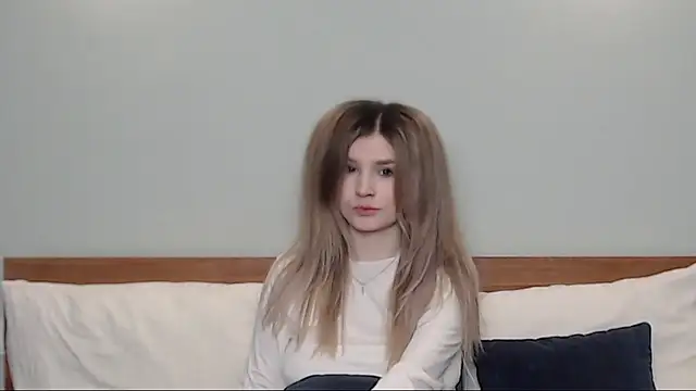 Snapshot of Chloe_Addison chatting on February 2025 03:25:02 AM Chloe Addison online show from February 2025 03:25:02 AM