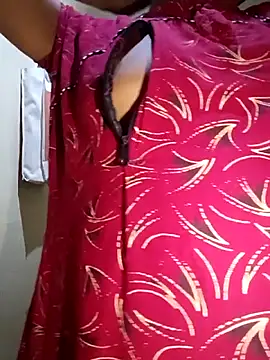 Snapshot of TeluguammayiMahi chatting on October 2025 11:47:01 PM TeluguammayiMahi online show from October 2025 11:47:01 PM