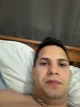 Snapshot of Rafi11 chatting on November 2025 02:54:02 AM Rafi11 online show from November 2025 02:54:02 AM