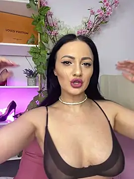 RaisaSalvi online show from March 2025 04:22:02 PM