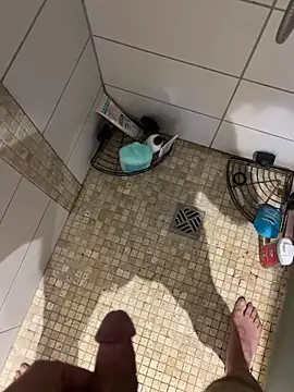 Snapshot of yannusgir33 chatting on March 2025 10:15:02 PM yannusgir33 online show from March 2025 10:15:02 PM