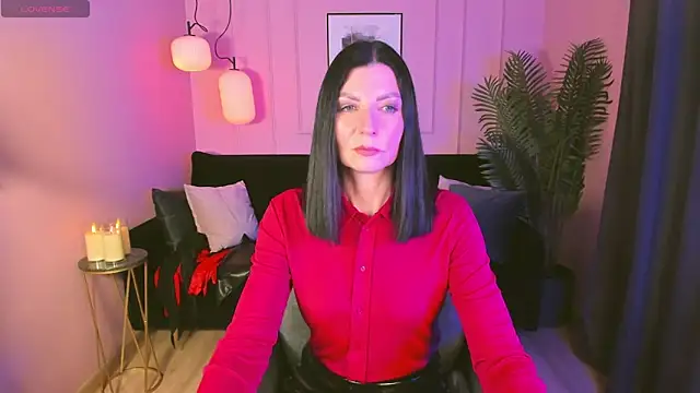 MonicaCheerful online show from February 2025 01:02:01 PM