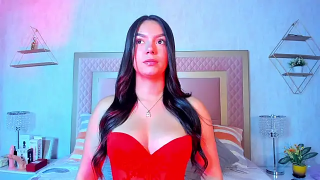 ElhaThomson online show from March 2025 08:00:02 PM