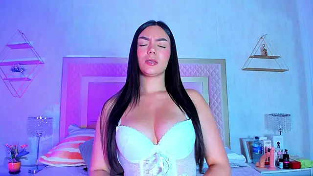 ElhaThomson online show from March 2025 08:32:02 PM