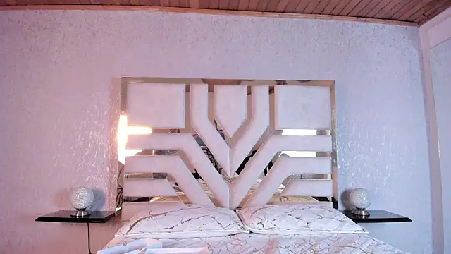 ElhaThomson online show from October 2025 07:55:01 PM