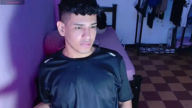 Santiago-Thompson online show from April 2026 09:52:01 PM