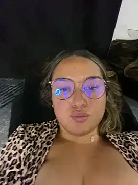 Iam Cassi online show from February 2025 12:15:02 AM