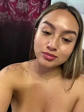 Iam Cassi online show from February 2025 08:30:02 PM