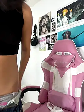 LiLy kIndly online show from October 2025 09:13:01 PM