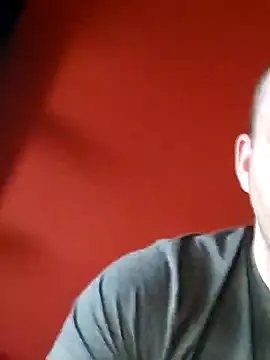 Milankure111 online show from February 2025 06:00:01 AM