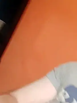 Milankure111 online show from February 2025 09:56:01 AM