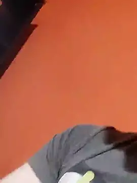 Milankure111 online show from March 2025 02:54:02 PM