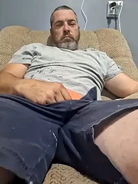 Snapshot of thickdaddy2982 chatting on February 2025 11:26:02 PM thickdaddy2982 online show from February 2025 11:26:02 PM