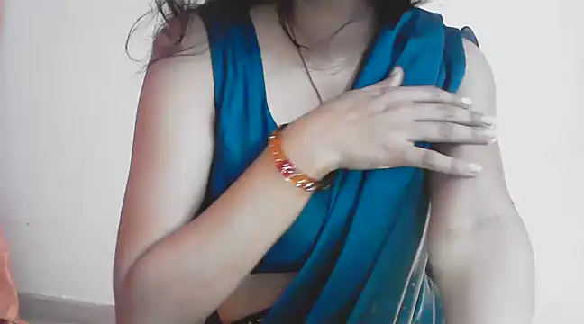 Snapshot of kajal__bhabhi_ chatting on February 2025 05:41:02 PM kajal bhabhi online show from February 2025 05:41:02 PM
