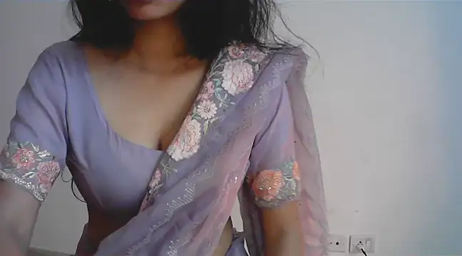 Snapshot of kajal__bhabhi_ chatting on February 2025 09:03:02 PM kajal bhabhi online show from February 2025 09:03:02 PM