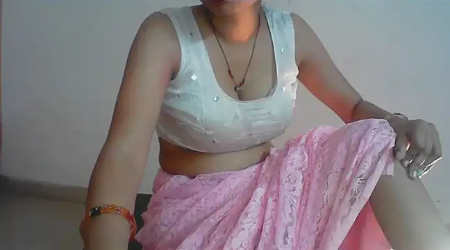 Snapshot of kajal__bhabhi_ chatting on February 2025 08:26:01 PM kajal bhabhi online show from February 2025 08:26:01 PM
