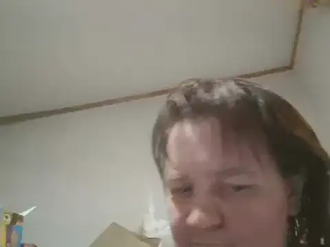 Snapshot of BBWLADY71 chatting on March 2025 04:32:01 AM BBWLADY71 online show from March 2025 04:32:01 AM
