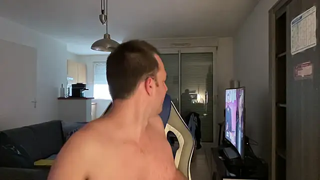 Funnyjul31 online show from March 2025 05:50:01 PM