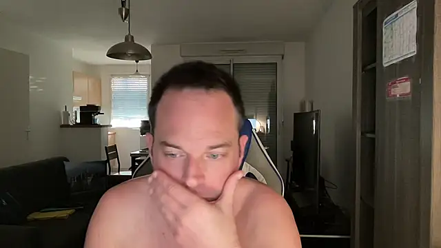 Funnyjul31 online show from March 2025 05:34:02 PM