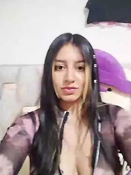 Kendal-Evans online show from March 2025 03:53:02 AM