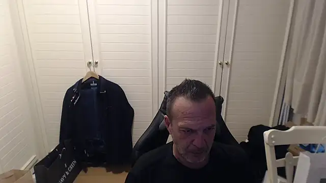 Snapshot of Dimitrios30 chatting on February 2026 10:52:01 PM Dimitrios30 online show from February 2026 10:52:01 PM