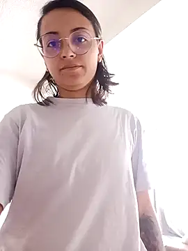 Snapshot of bri_ali chatting on March 2025 01:07:02 PM bri ali online show from March 2025 01:07:02 PM