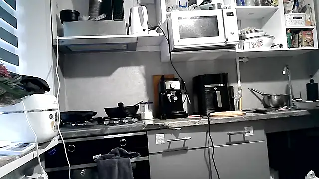 Misssweet s online show from September 2025 05:18:01 AM