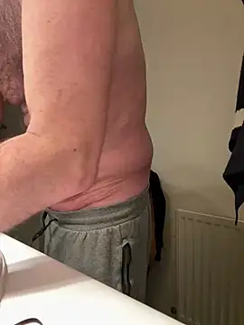 Snapshot of vincent1522 chatting on February 2025 07:23:02 AM vincent1522 online show from February 2025 07:23:02 AM