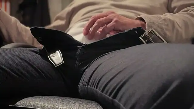 Snapshot of vincent1522 chatting on November 2025 07:57:01 PM vincent1522 online show from November 2025 07:57:01 PM