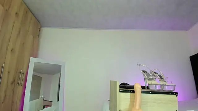 Bigcock genesis party online show from December 2025 11:23:02 PM