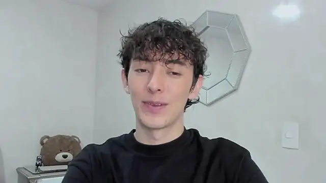 miketwink online show from February 2026 01:48:02 AM