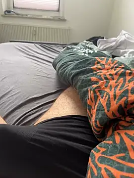 Snapshot of Mo_2003 chatting on January 2025 12:18:01 PM Mo 2003 online show from January 2025 12:18:01 PM