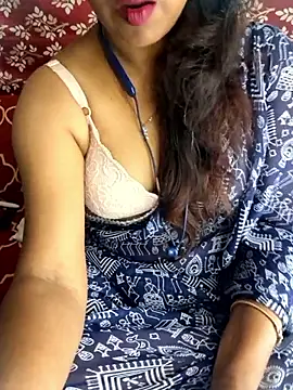 Cute Jiyaa online show from April 2026 05:40:01 PM