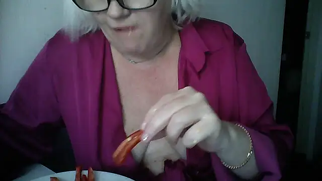 Snapshot of Mayya4321 chatting on October 2025 10:37:01 AM Mayya4321 online show from October 2025 10:37:01 AM