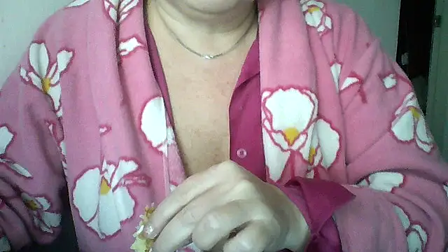 Snapshot of Mayya4321 chatting on November 2025 10:20:01 AM Mayya4321 online show from November 2025 10:20:01 AM