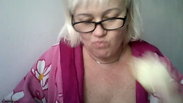 Snapshot of Mayya4321 chatting on November 2025 10:16:02 AM Mayya4321 online show from November 2025 10:16:02 AM