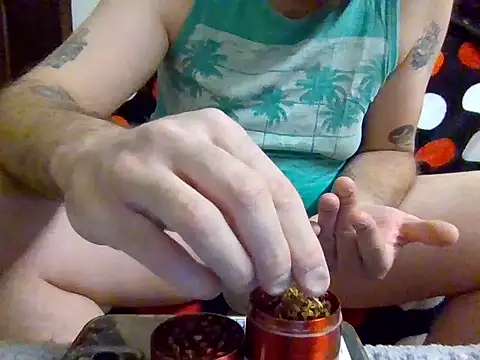 Snapshot of lebaneeseguy chatting on November 2025 10:21:02 PM lebaneeseguy online show from November 2025 10:21:02 PM