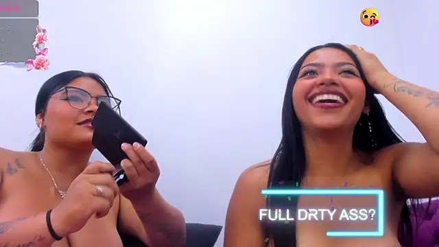 Snapshot of Valery-Saray-Full chatting on February 2025 03:57:02 PM Valery-Saray-Full online show from February 2025 03:57:02 PM