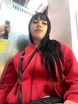 Melody rousse  online show from November 2025 06:08:01 PM