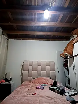 Zaira Rose  online show from April 2026 12:02:02 AM