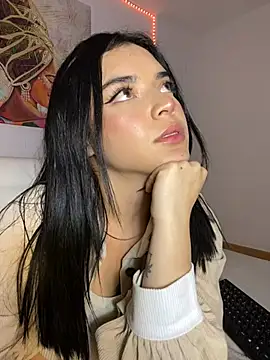 eileensophi online show from March 2025 06:43:01 AM